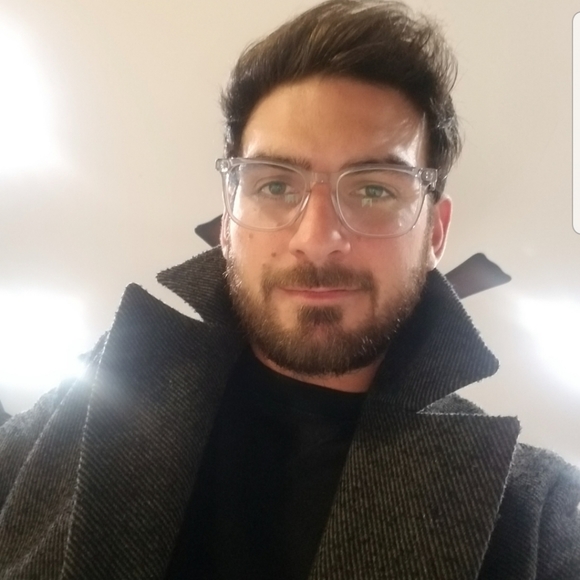 Meet your Posher, Ed - Picture 1 of 1